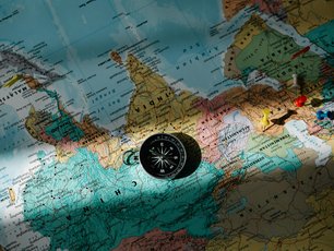 Story mit dem Titel Von Himmelsrichtungen und Kuchenbacken